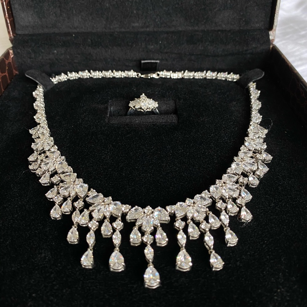 Jewelry Set Necklace, Earring, Ring, and Bracelet